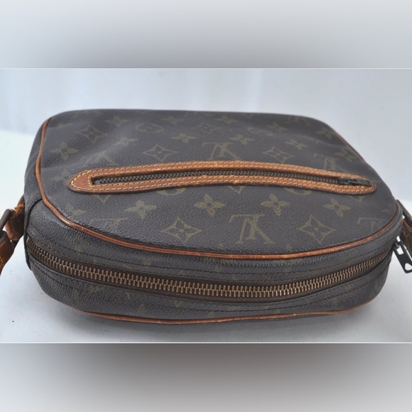 Authentic Louis Vuitton Monogram Senlis Shoulder Bag - Picture 4 of 12